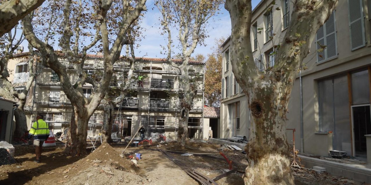 Dernière ligne droite pour les travaux du Carré de l’école – Maison Louis Blanc