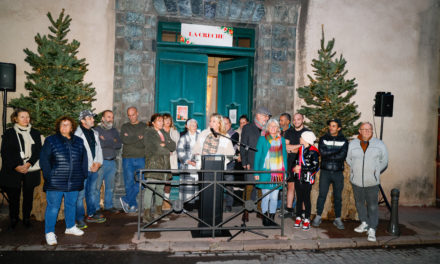 Inauguration de la crèche provençale, véritable symbole de nos traditions et notre identité tropézienne