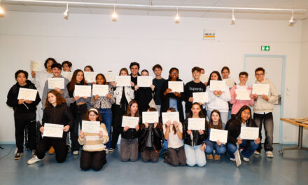 Remise des diplômes du brevet au collège Le Moulin Blanc